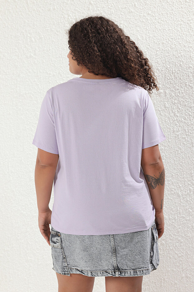 Lila Kokteyl Baskılı Fit Büyük Beden T-shirt TBBSS25BF00068 - 4