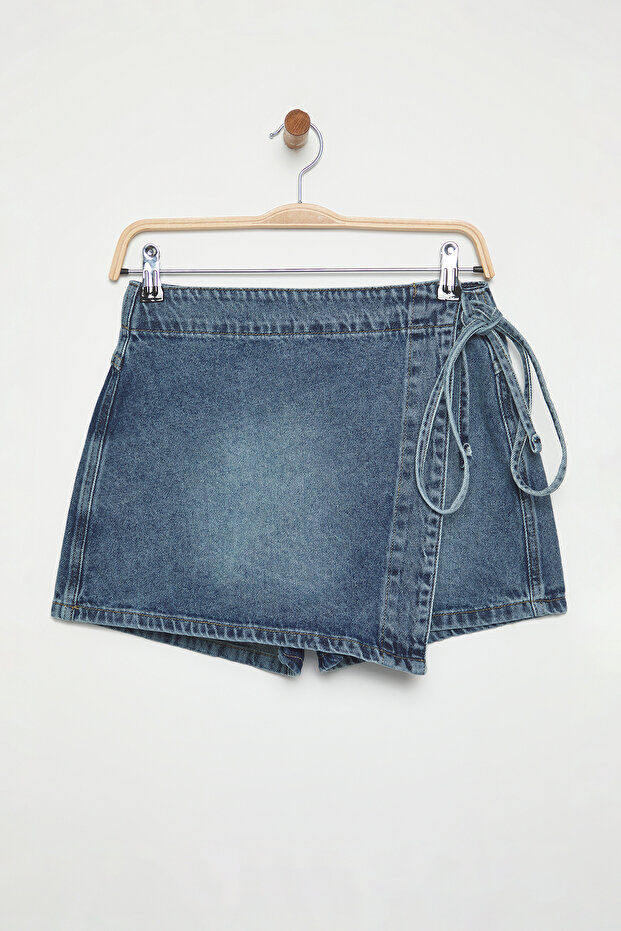 Mavi Kruvaze Bağlama Detaylı Normal Bel Denim Şort Etek TWOSS25SR00182 - 5