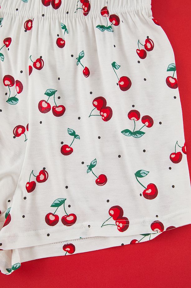 Kırmızı-Beyaz Kiraz Desenli ve Puantiyeli Şortlu Örme Pijama Takımı THMSS25PT00433 - 6