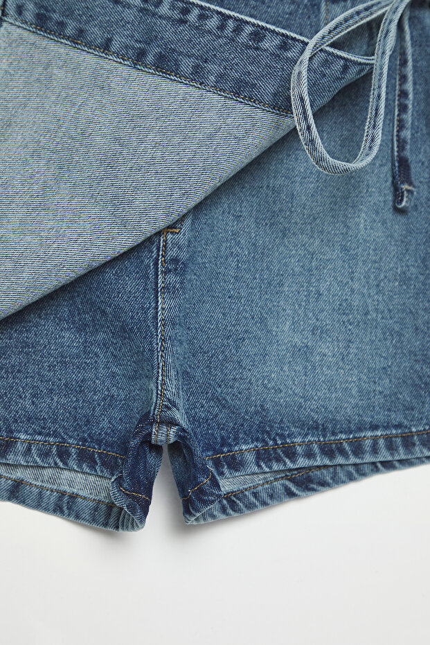 Mavi Kruvaze Bağlama Detaylı Normal Bel Denim Şort Etek TWOSS25SR00182 - 6