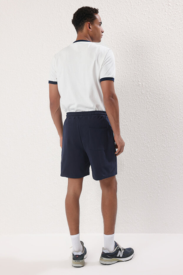 Lacivert Oversize/Geniş Kesim Manhattan Nakışlı Şort & Bermuda TMNSS25SR00036 - 4