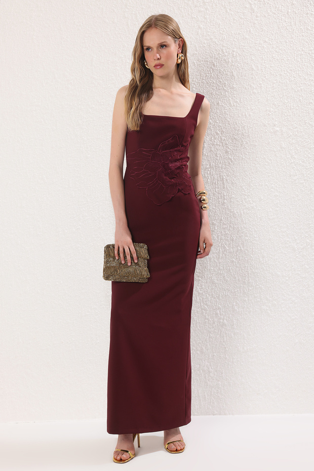 Bordo Çiçek Aplike Detaylı Dokuma Maxi Abiye Gece Mezuniyet Elbisesi TPRSS25AE00177 - 1