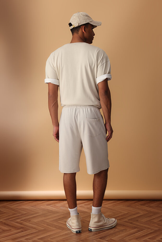 Ekru Oversize/Geniş Kesim Baskılı Şort & Bermuda TMNSS25SR00051 - 4
