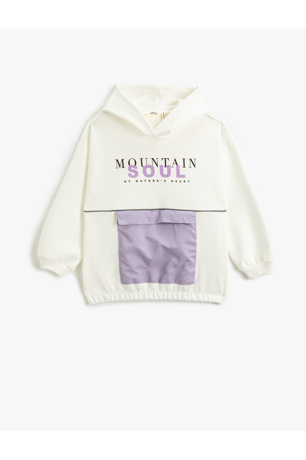 Oversize Hooded Sweatshirt with Printed Sucuba Fabric Detail and Pockets