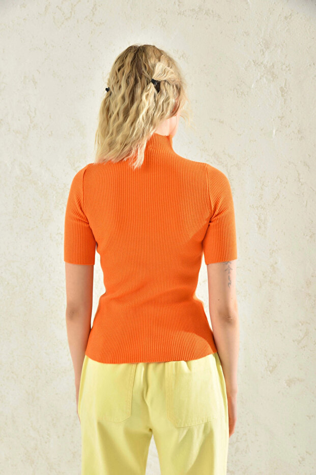 Kadın Yarım Balıkçı Kısa Kol Basic Triko Bluz - 6