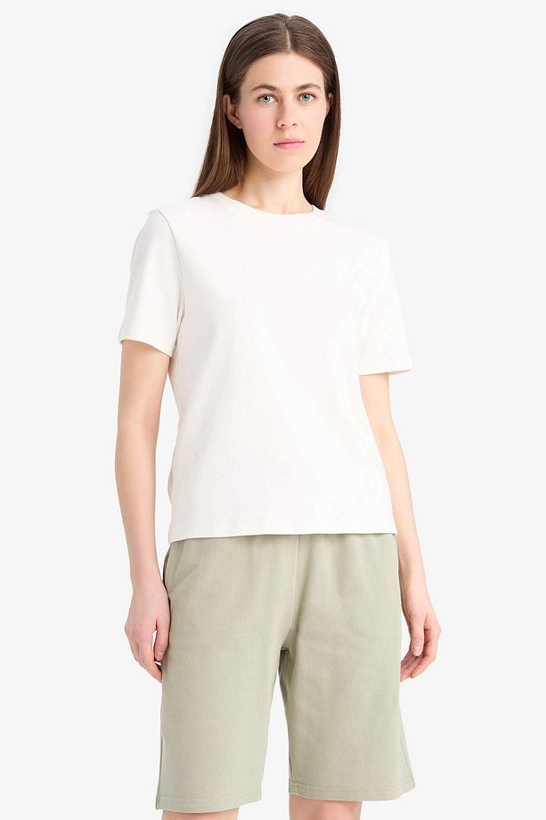 Regular Fit Normal Bel Düz Paça Bermuda Şort N7439AZ25HS - 3