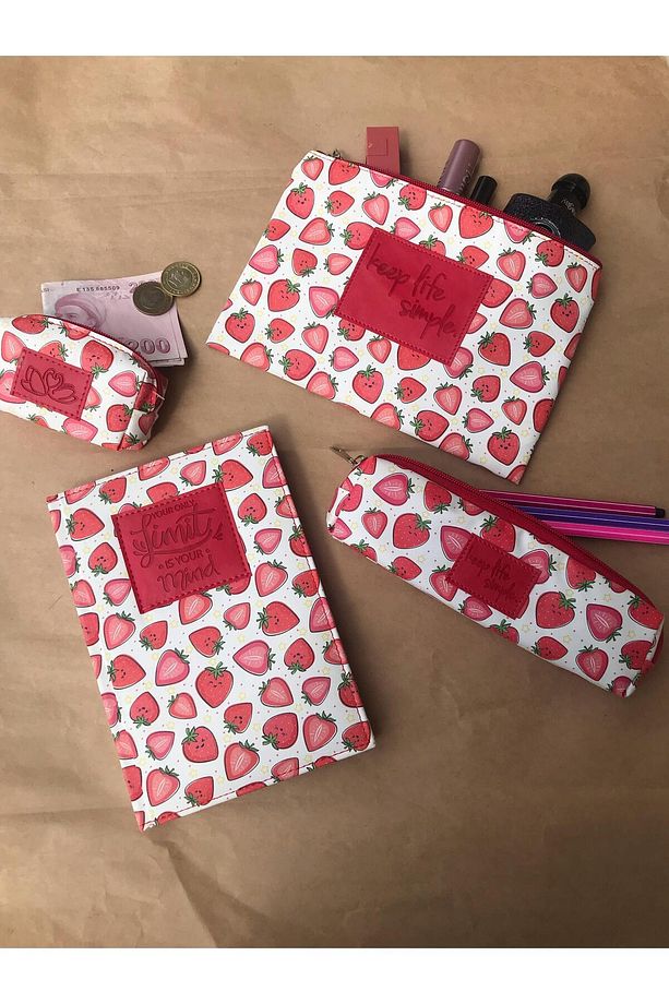 Atakids Lizy Desenli Defter, Kalemlik, Cüzdan ve Makyaj Çantası Seti (Defter: 168 yp, 14*20) - 3