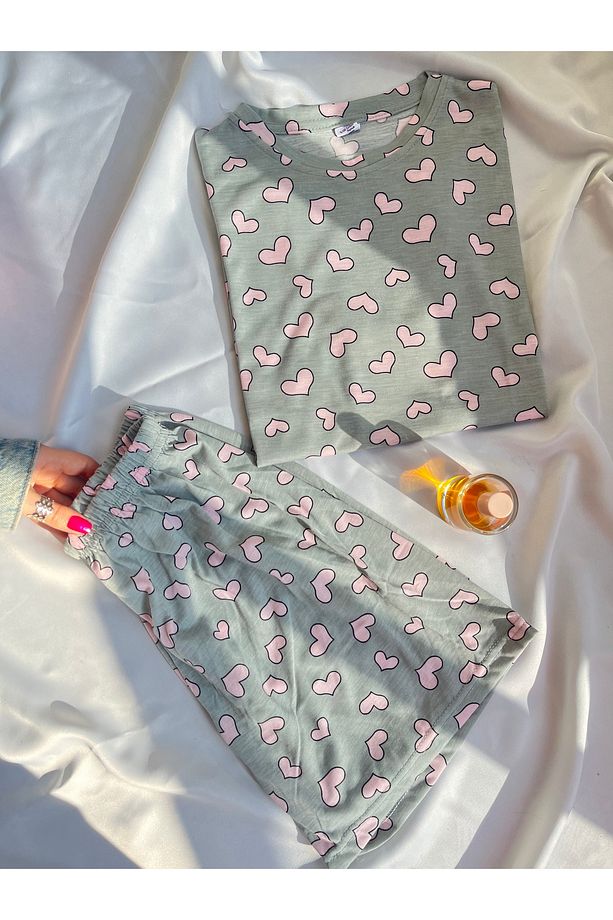 Kadın Kalp Desenli Kısa Kollu Şortlu Pijama Takımı - 3