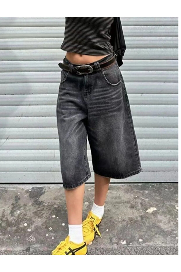 Washed Baggy Short