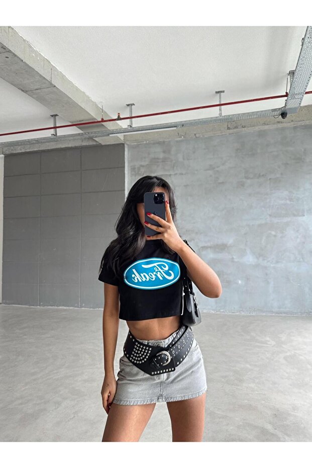 Freak Baskılı Crop Basic - 4