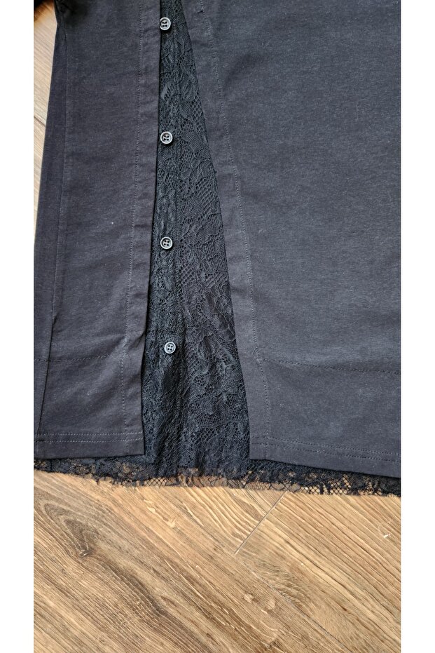 Siyah Dantel Detaylı Basic T-Shirt - 2