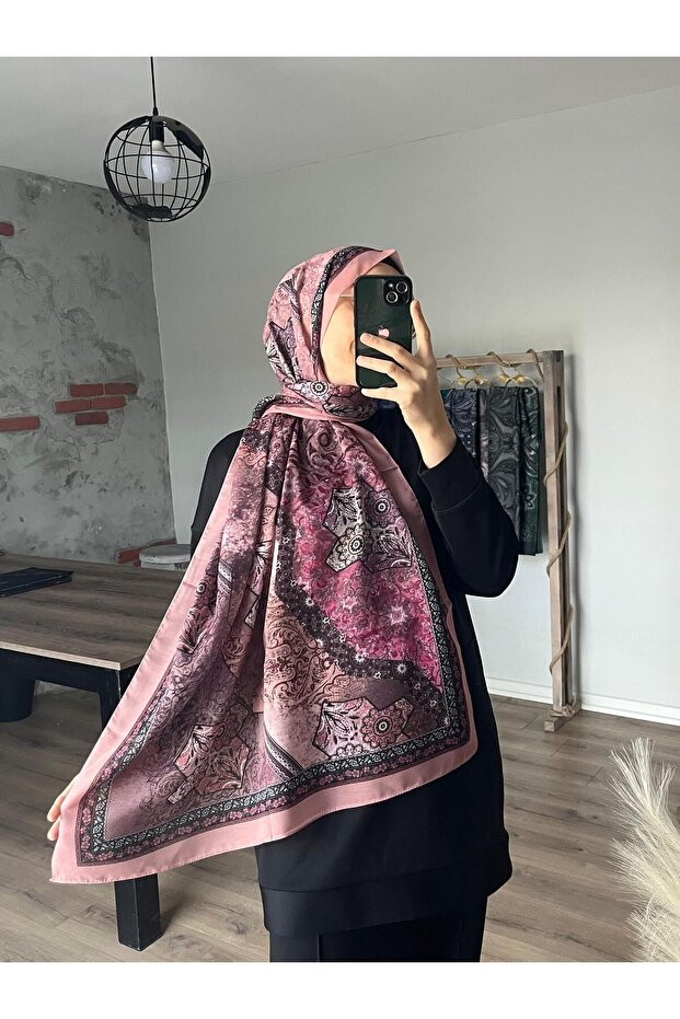 شال غلوريا الوردي - 1