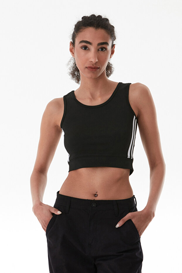 بوستير بياقة رسن مع شريط على الجانب - 1