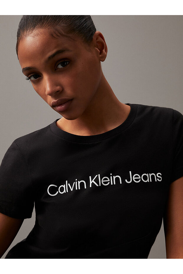 Kadın Institutional Logo Slim T-Shirt - 3