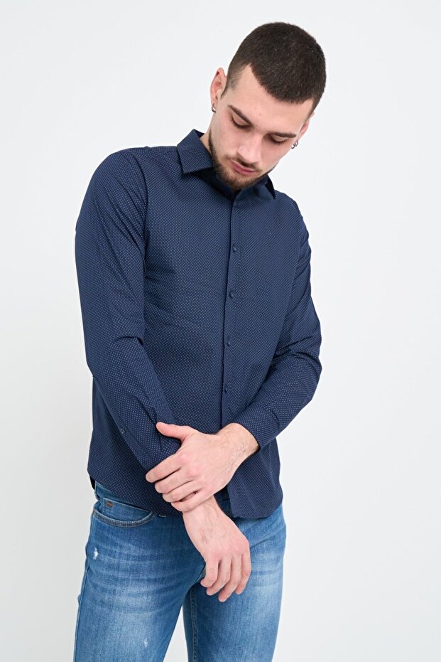 Men's shirt with pattern - 1