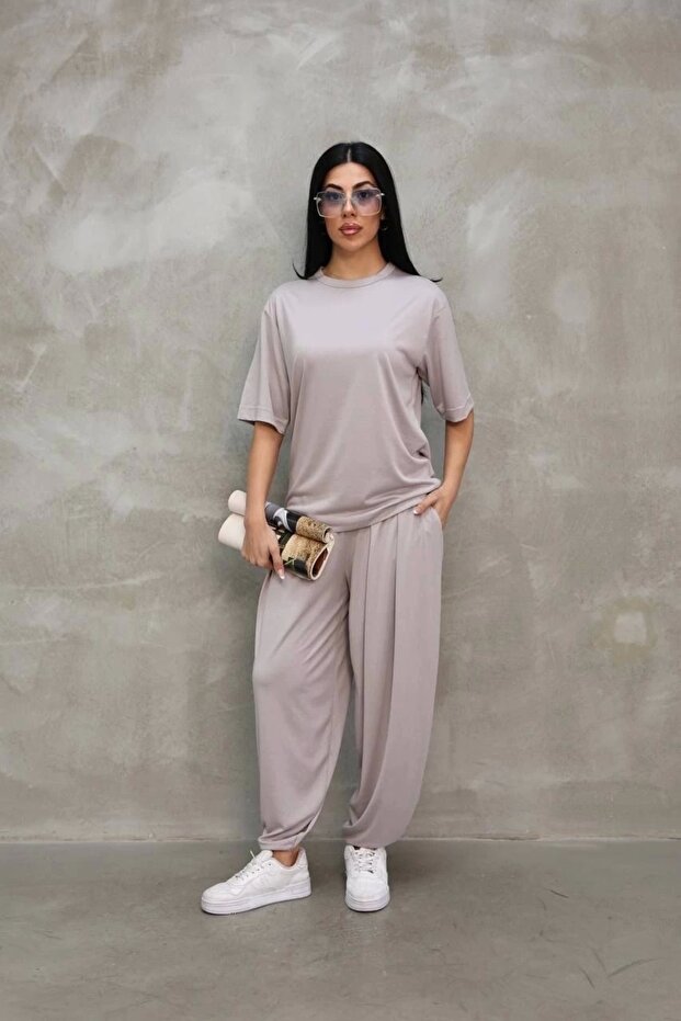 Soft Textured Fabric Oversize Crew Neck T-Shirt Jogger Sweatpants Tracksuit Set - Gray