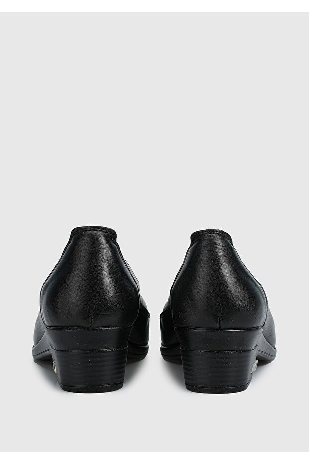 Siyah Deri Kadın Ayakkabı - 4