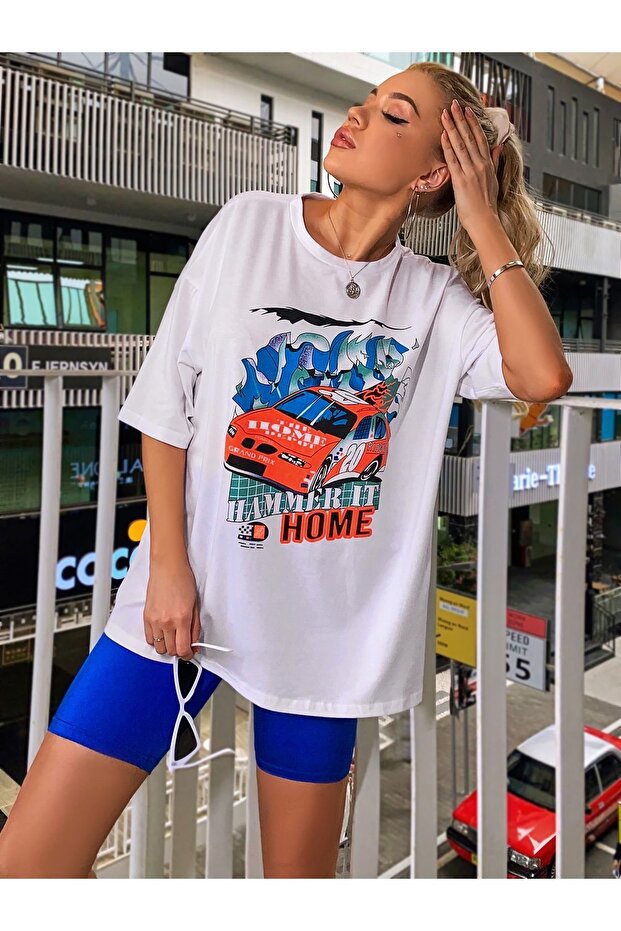 Oversized Short-Sleeve Printed T-Shirt