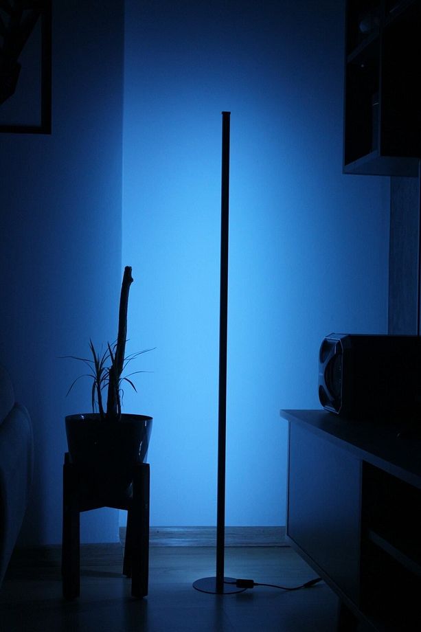 Köşe Dekoratif Led Lambader - Rgb Kumandalı 16 Renk Ayaklı Lambader - 8