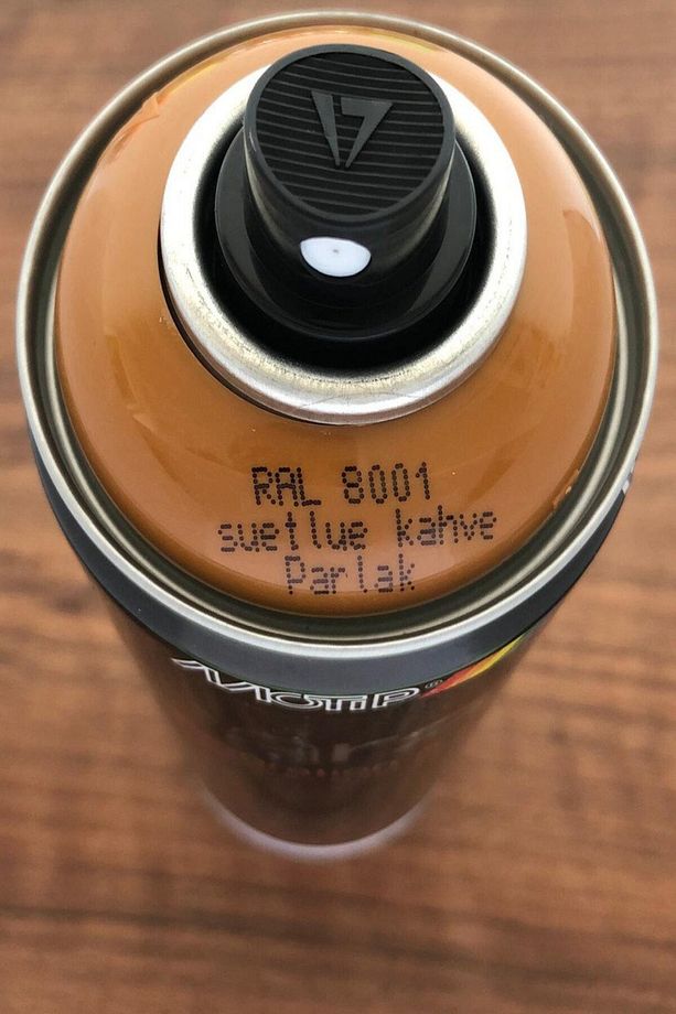 Carat Ral8001 Sütlü Kahve Parlak Sprey Boya 400 ml - 1