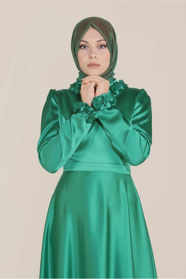 Flower Embroidered Dress with Collar 40677