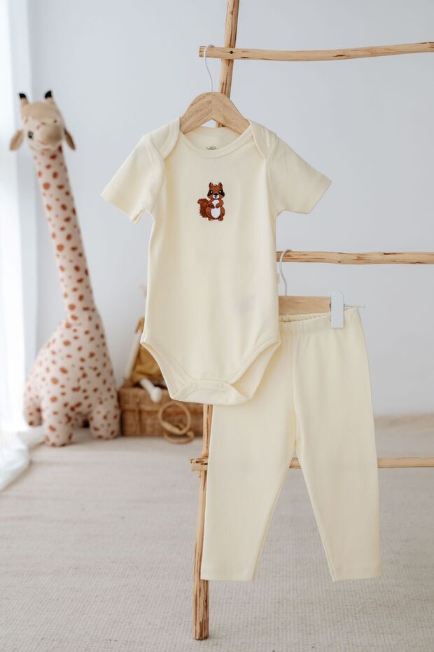 100% Cotton Cute Animal Embroidered Short Sleeve Bottom Top Baby Set