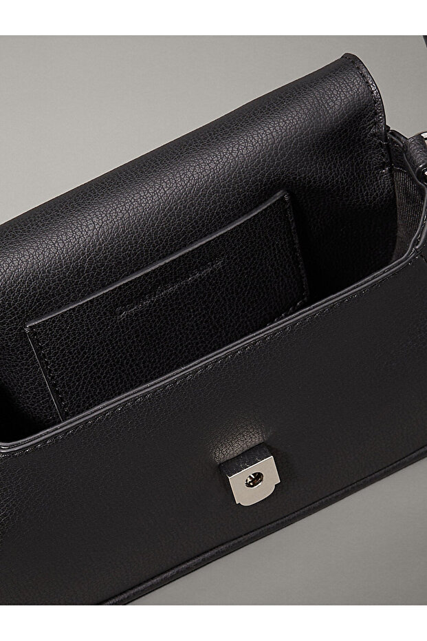 MINIMAL MONOGRAM SHOULDER BAG20 - 6