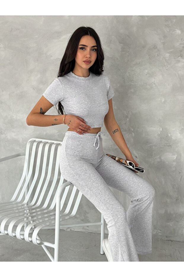 Women's Knitted Camisole Short Sleeve Spanish Trousers Suit