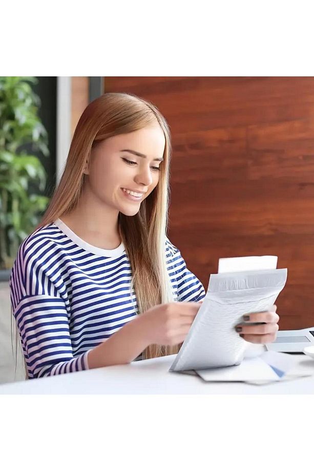 Bantlı Beyaz Patpatlı Balonlu Kargo Poşeti E Ticaret poşeti 50 Adet 11x13+4 - 4