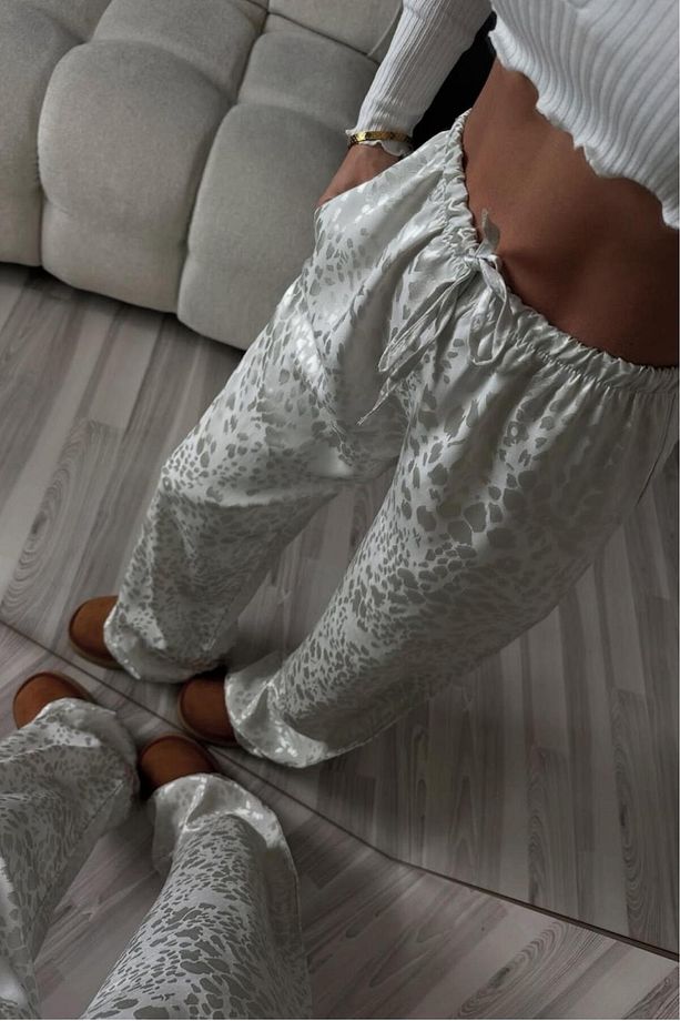 Style of Ekru Fırfır Bel Saten Pantolon - 6