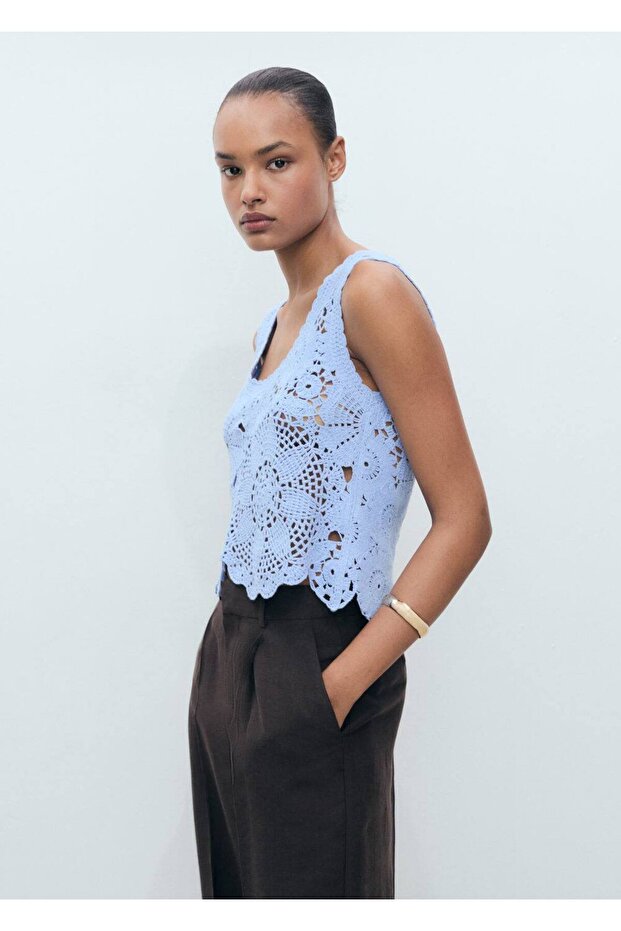 Kroşe çiçekli bluz - 8