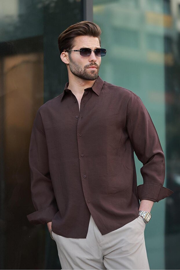 قميص رجالي بني أساسي بأكمام طويلة E6762 - 1