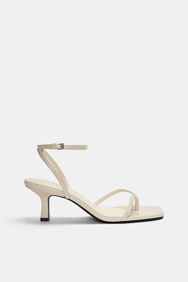 Topuklu bantlı sandalet - 1