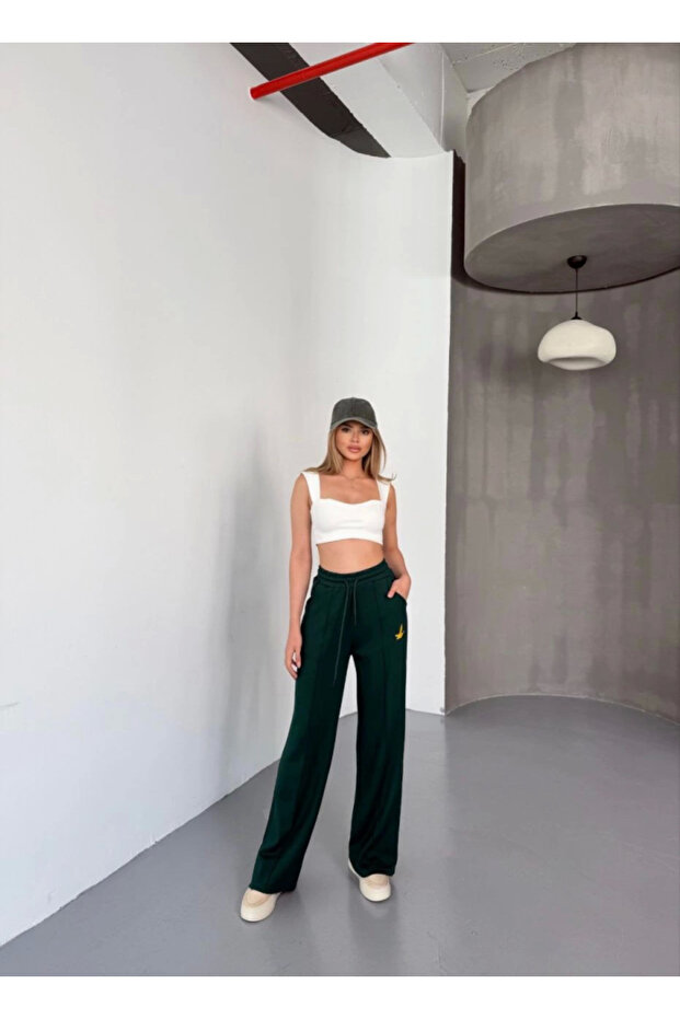 Osy Modal Soft Textured Fabric Embroidered Comfortable Loose Leg Sweatpants Pantalon - Black