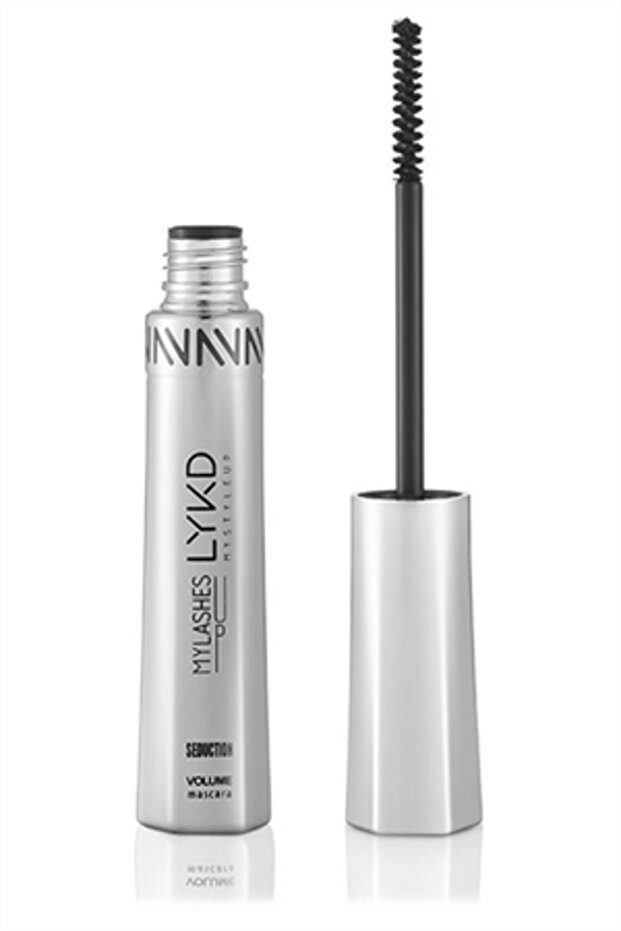 Seduction Mascara - Mascara That Volumizes and Fan Effect - 1