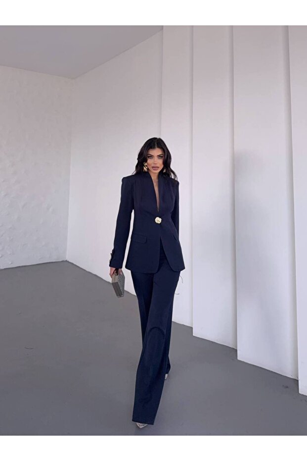 بدلة زر الذهب - 5