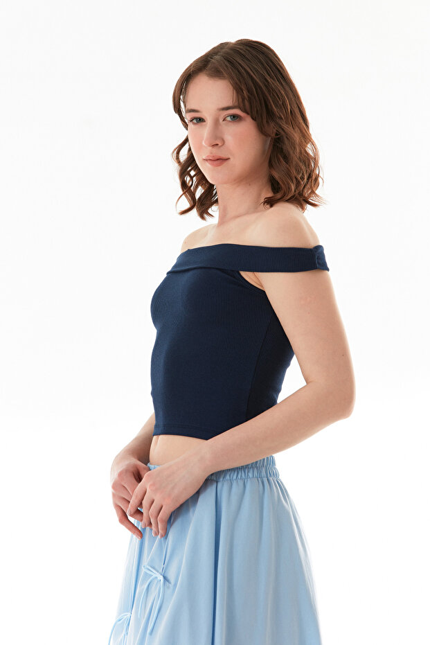 Basic Madonna Yaka Modal Bluz - 4