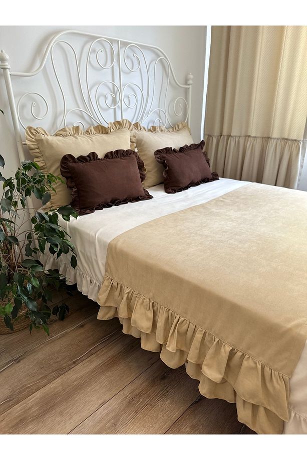 Bej Rengi Çift KatFırfırlı Yatak Runner Seti Çift Kişilik - 1