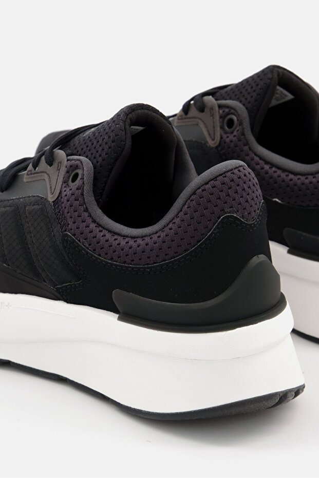 Men Gx6853 Lace Up Running Shoes, Black - 3