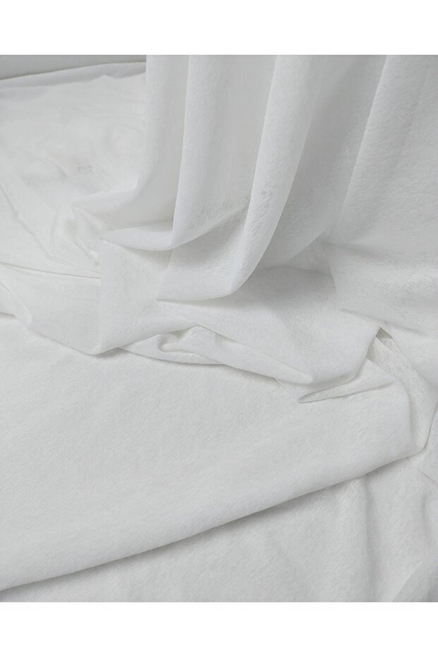 Thin Jersey in White Color (Width 150 cm X Length 220 cm)
