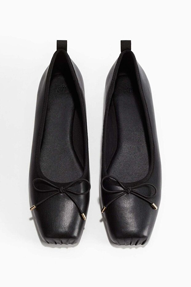 Ballet pumps