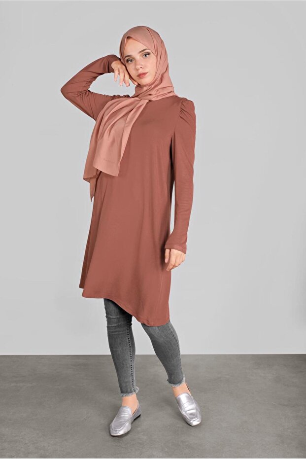 OMUZLARI VOLANLI BOĞAZLI TUNİK 41233 - 1