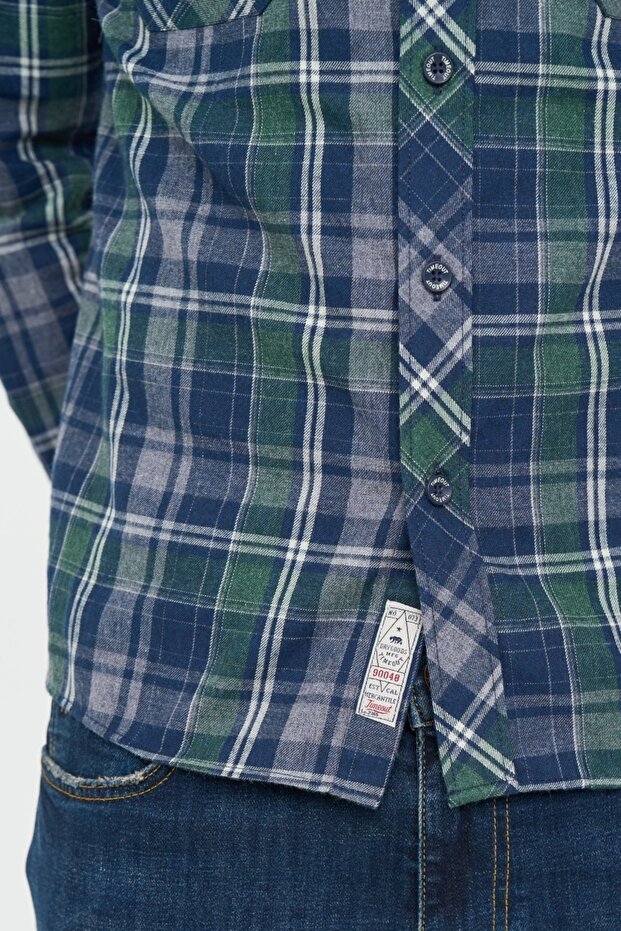 Men's regular shirt with pockets - 3