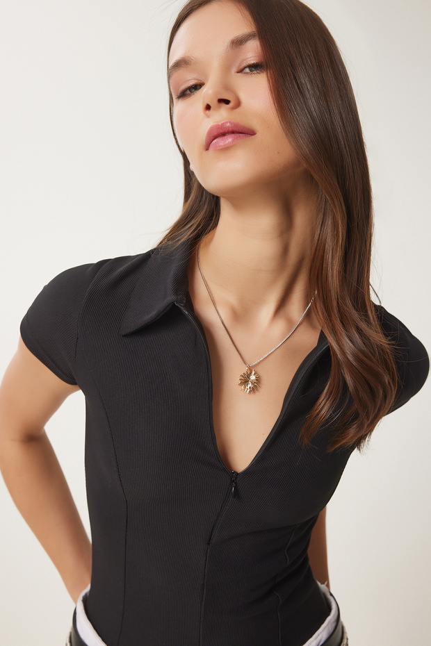 Women's Black Polo Neck Zippered Knitted Blouse Ci00114