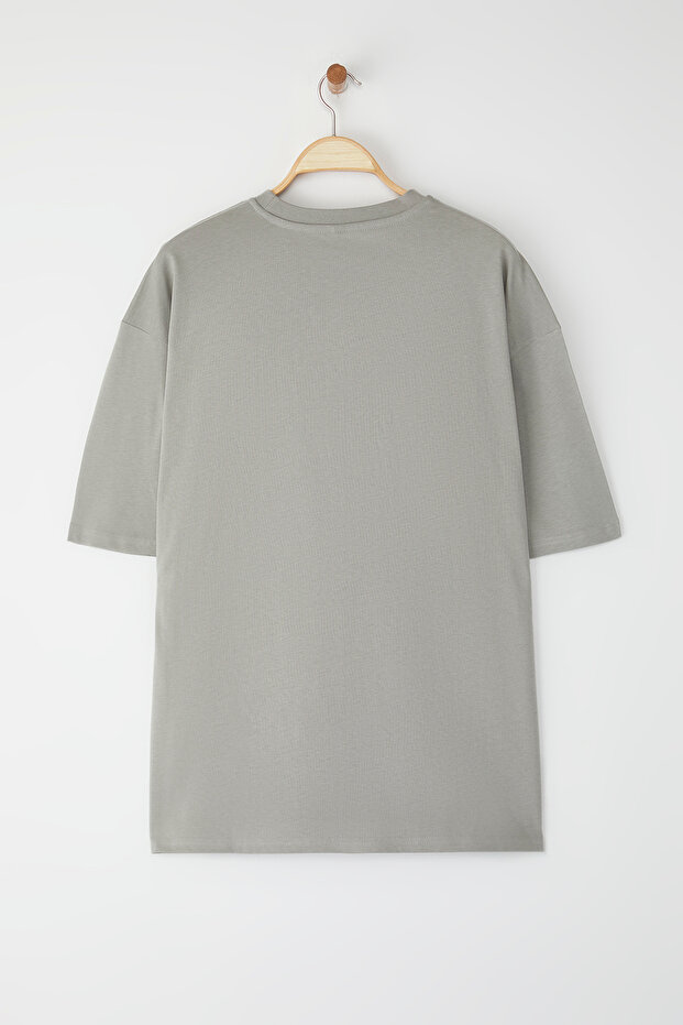 Gri Oversize/Geniş Kesim Koala Nakışlı %100 Pamuklu T-Shirt TMNSS23TS00243 - 5