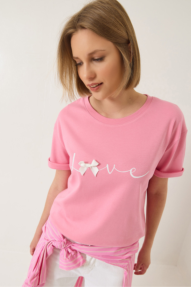 Women's Pink Love Printed Ribbon Detailed Regular Fit Cotton T-Shirt 60283208