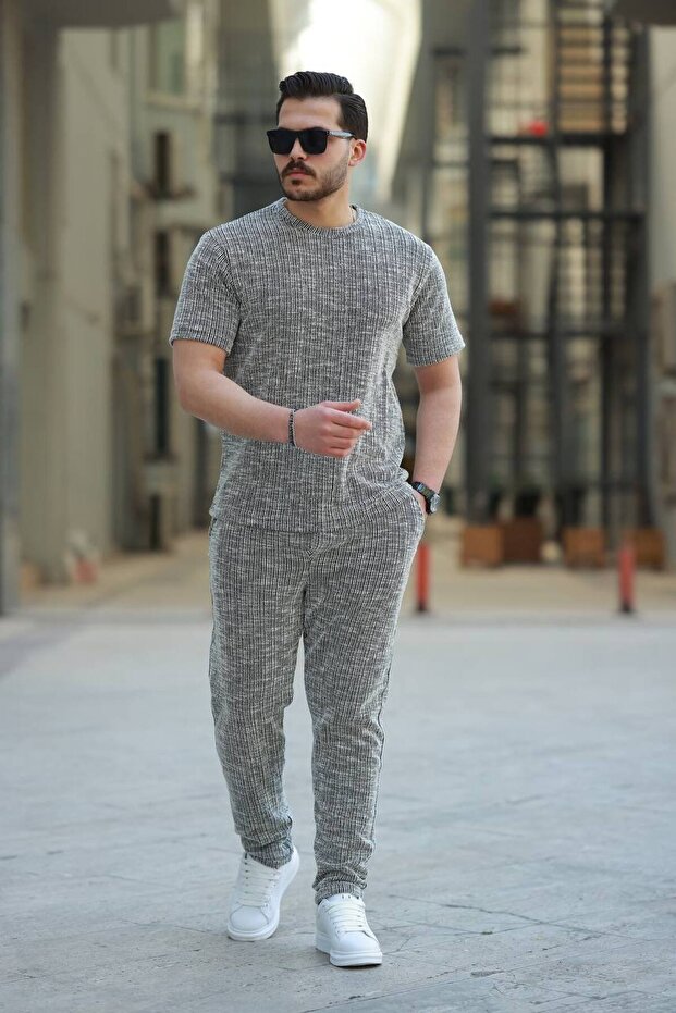 بدلة اللهب ذات المقاس المريح للرجال - 1