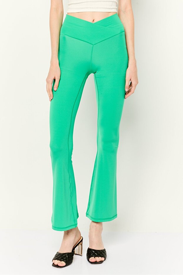 Women Regular Fit Solid Flare Pants, Green