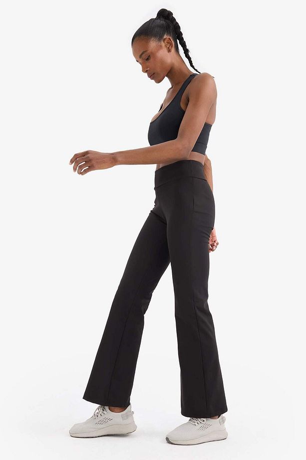 DeFactoFit Flare Fit Geniş Paça Uzun Sporcu Pantolon E7757AX25SP - 4