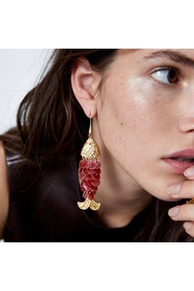 Marka Pullu Balık Küpe - 1